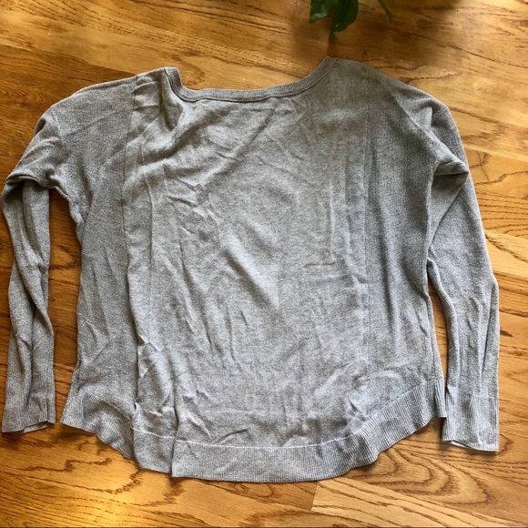 American Eagle Sweater - Picture 3 of 3